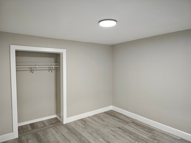 Photo - 612 W Garrison St