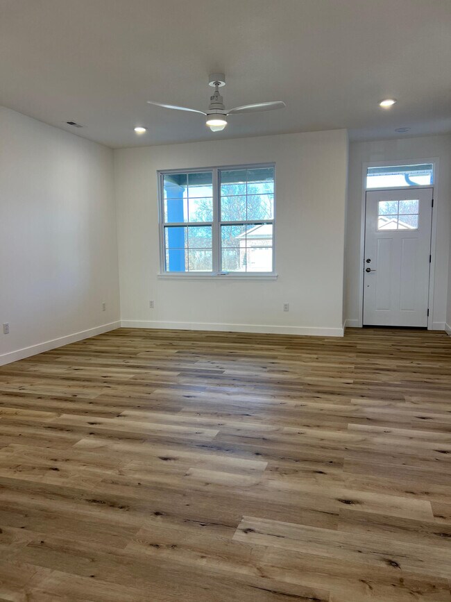 Photo - 200 Corcoran Dr