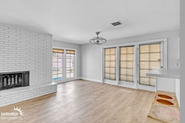 Photo - Modern 3Bdm 2Ba Home with Pool!