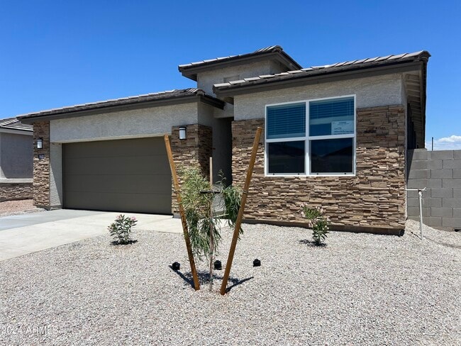 Photo - 15618 W Desert Hollow Dr House