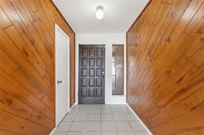 Photo - 9723 Cedar Bluff Dr