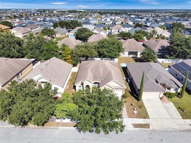 Photo - 290 Tower View Dr W