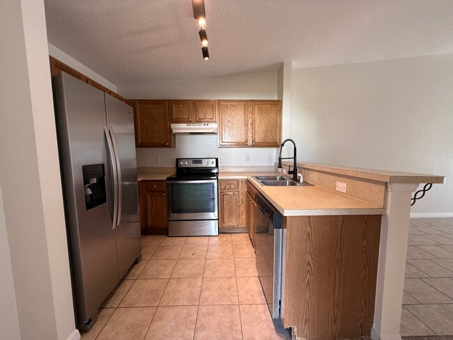 Photo - 729 Squirrel Ct Unidad 729