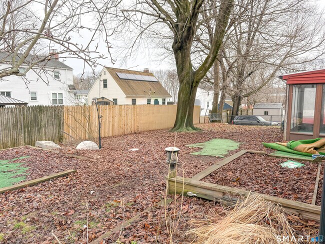 Photo - 37 Mathewson Ave