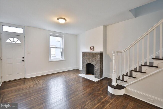 Photo - 1308 E Oxford St
