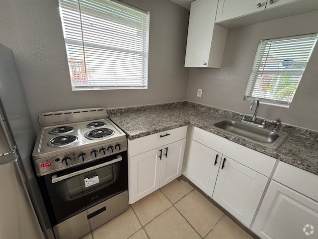 Building Photo - 1064 N Tamiami Trl Rental