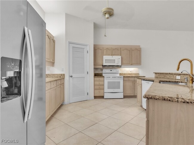 Photo - 1580 Argyle Dr