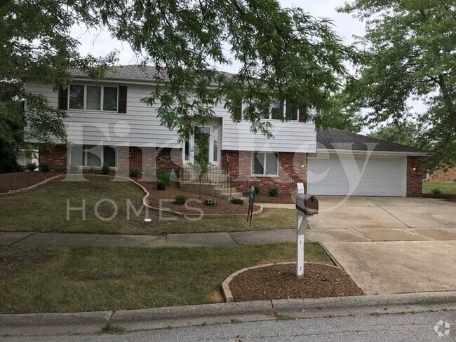 Building Photo - 6029 Spring Ln Rental
