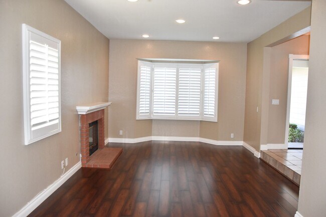 Photo - Beautiful 2 Story Home For Rent