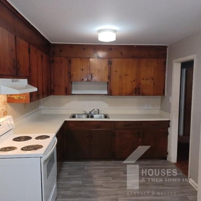 Photo - 714 Farley Ave