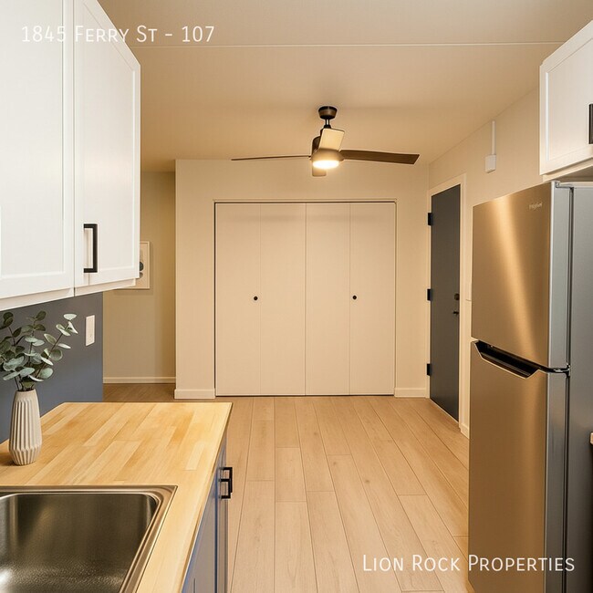 Photo - 1845 Ferry St Unit 107