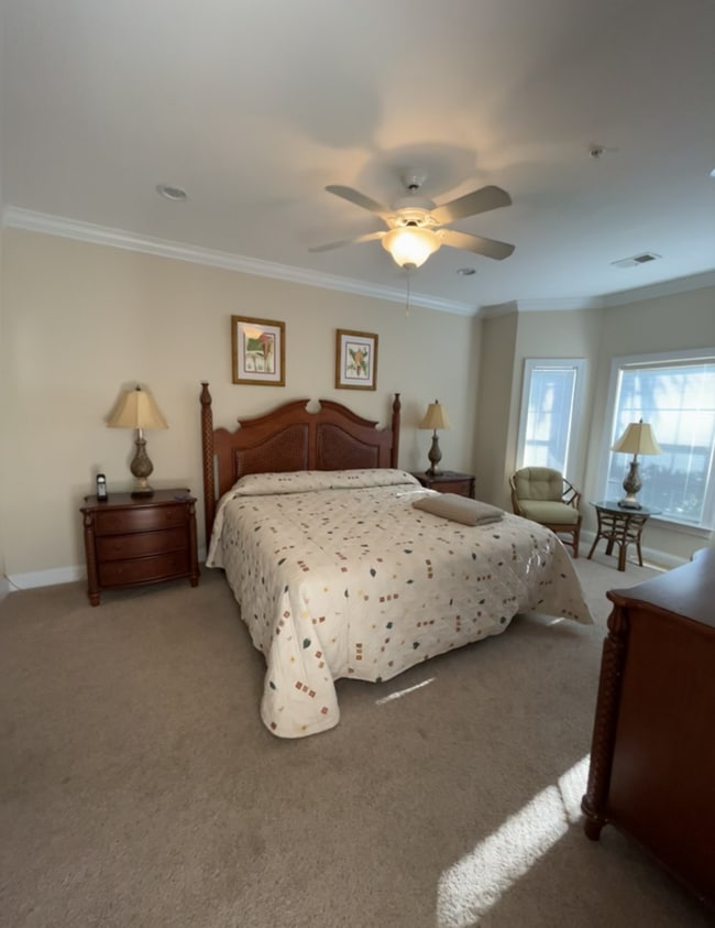 1100 Louise Costin Ln