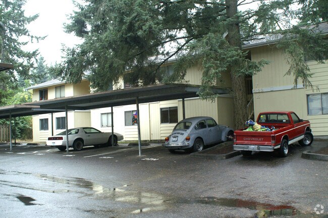 Photo - True Lane II Apartments