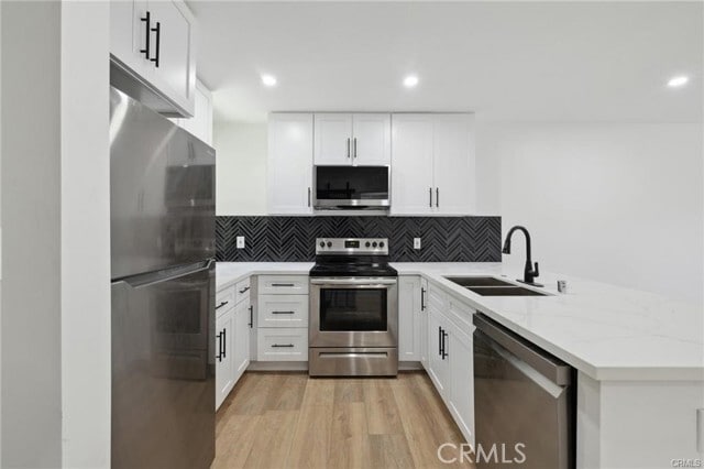 Photo - 17000 Burbank Blvd Unidad 110