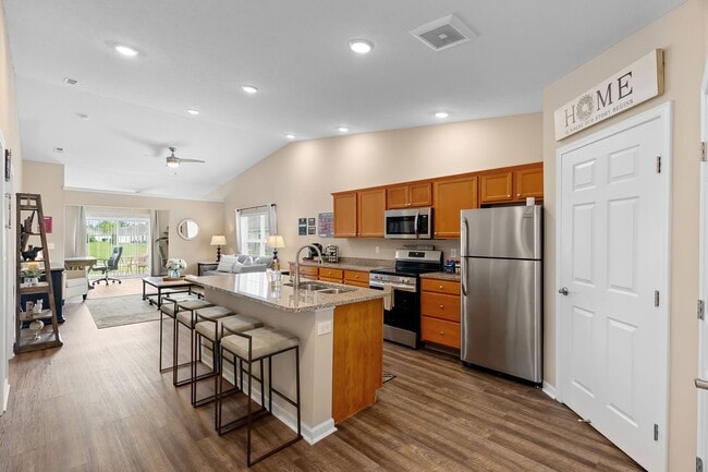 Photo - Redwood Canal Winchester