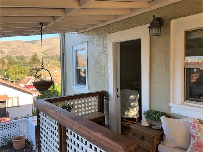 Photo - Fully Furnished 1-Bedroom in Downtown SLO ** All Utilities Included