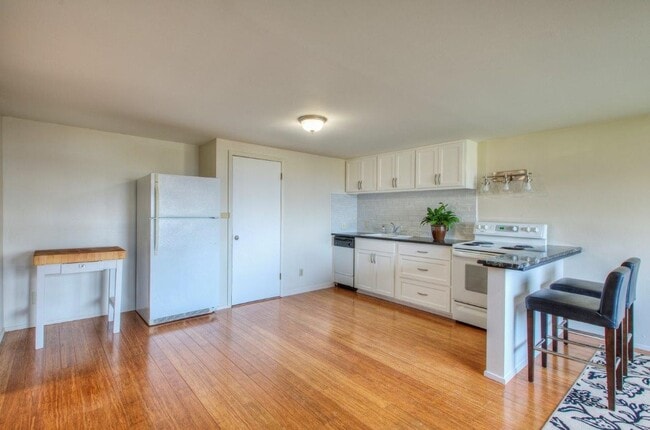 Photo - 22601 18th Ave S