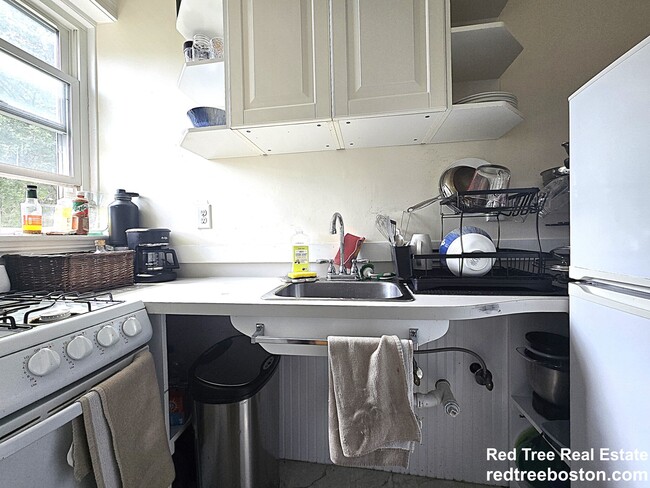 Photo - 164 Strathmore Rd Unit 25