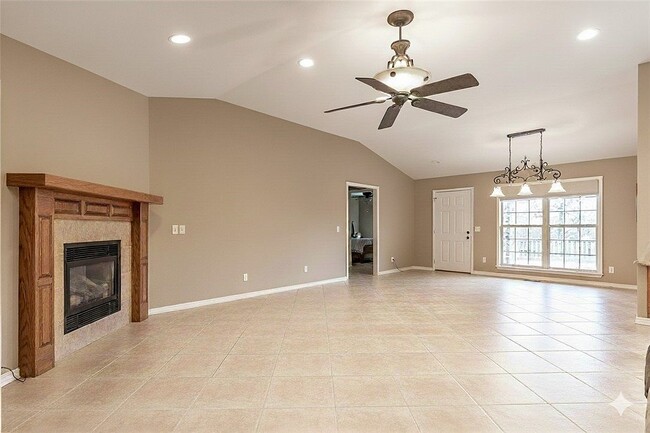 Photo - 1 Portland Cir