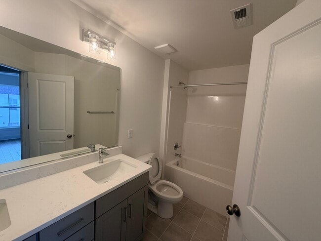 Photo - 15307 Sunray Aly