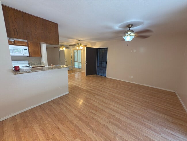 Building Photo - 23304 Sesame St Rental