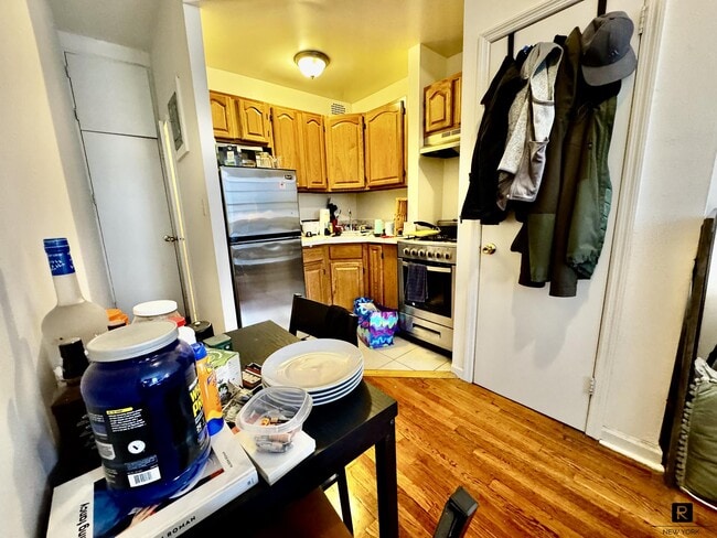 Photo - 1728 2nd Ave