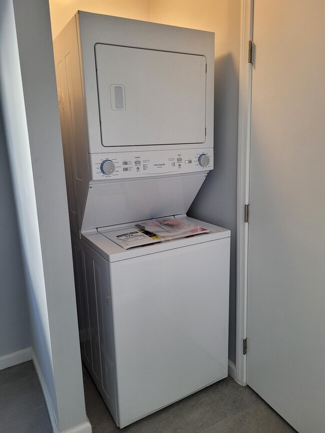 Photo - 900 Patterson Ave Unit A