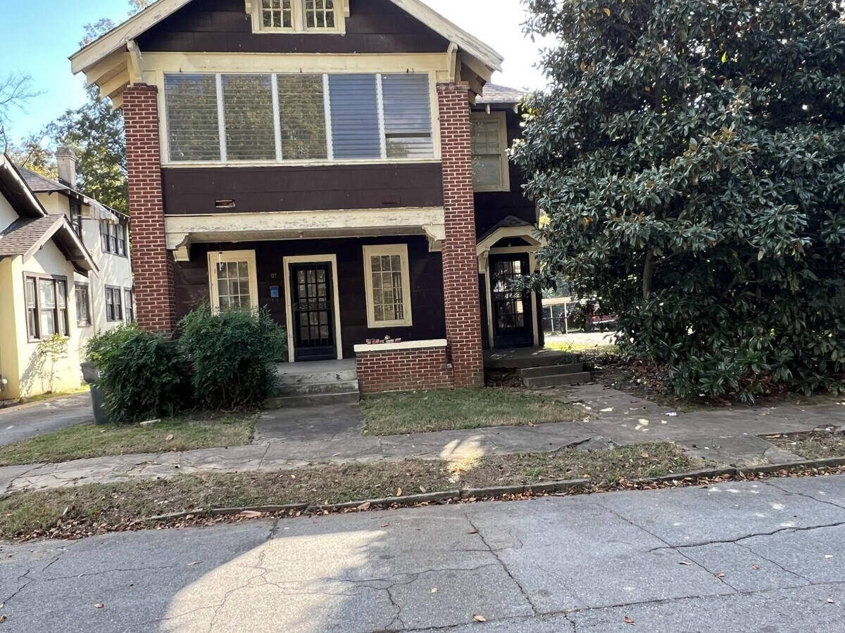 Photo - 717 Wright Ave