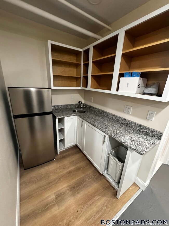 Photo - 30 Wadsworth St