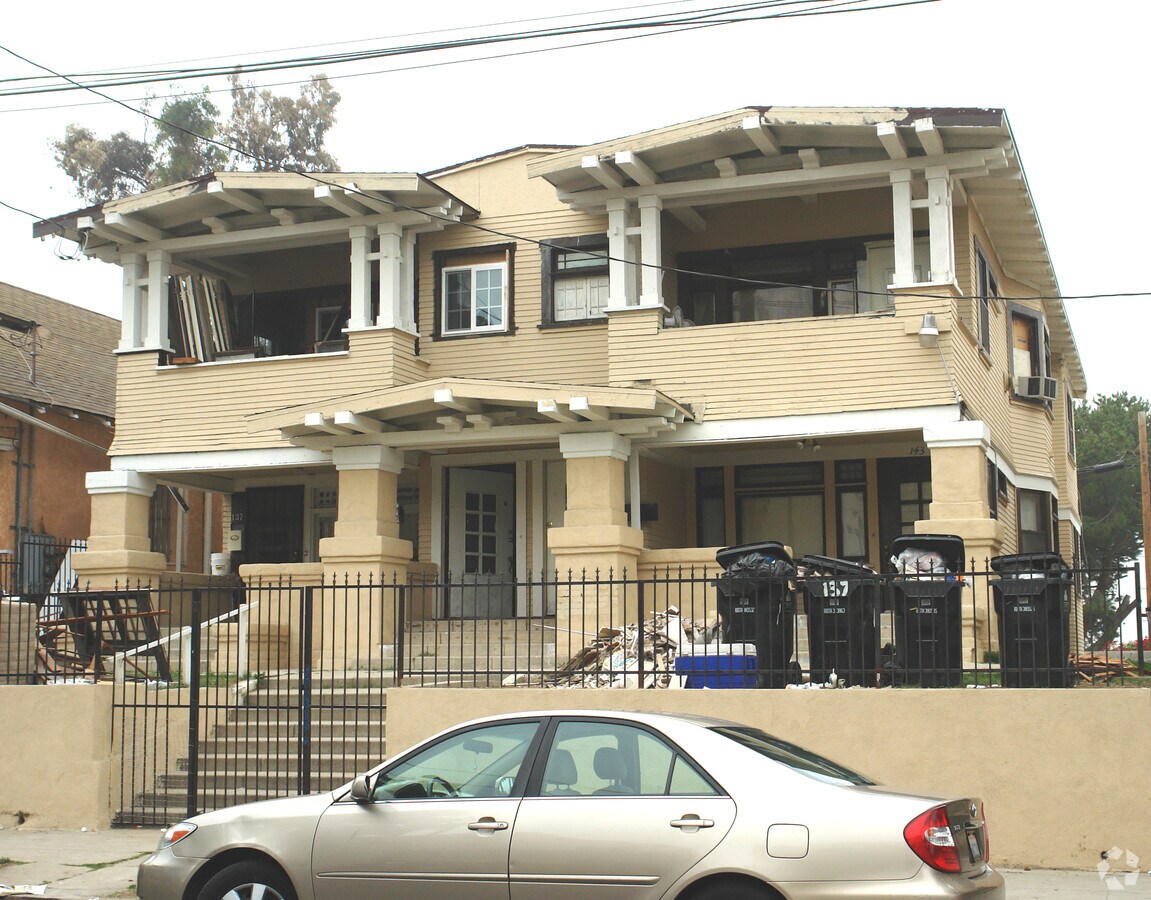 Photo - 137 N Burlington Ave