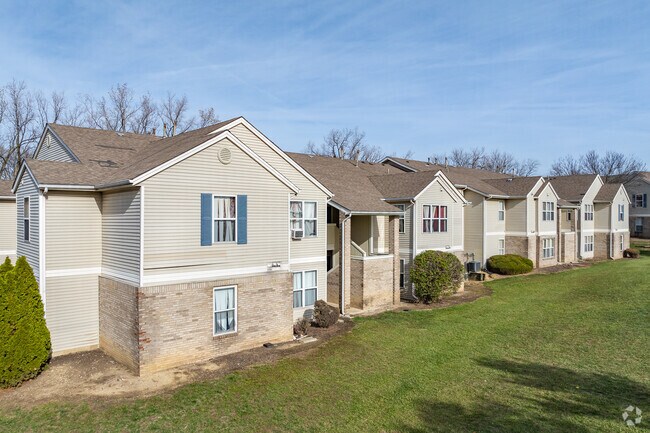 River Pointe Apartments