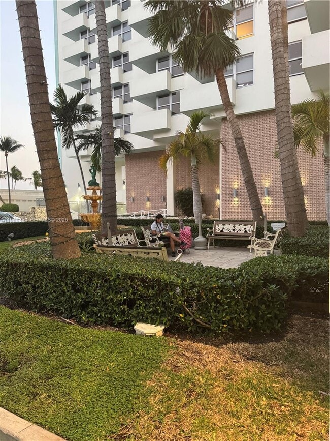 Photo - 2899 Collins Ave Unit 936