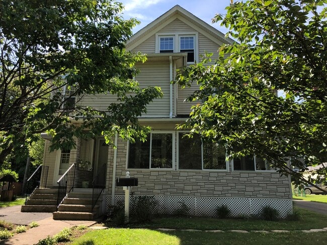 Photo - 20 Highwood Ave Townhome