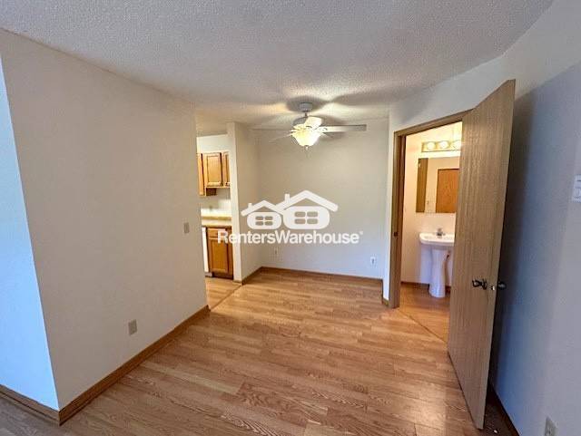 Photo - 22 E 13th St