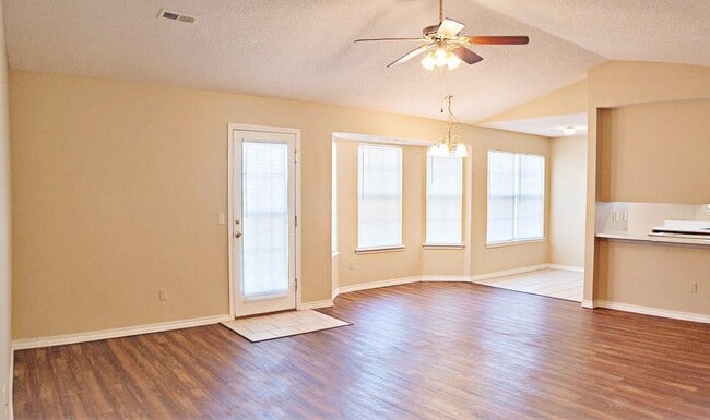 Photo - 1791 N Pine Crest Ave