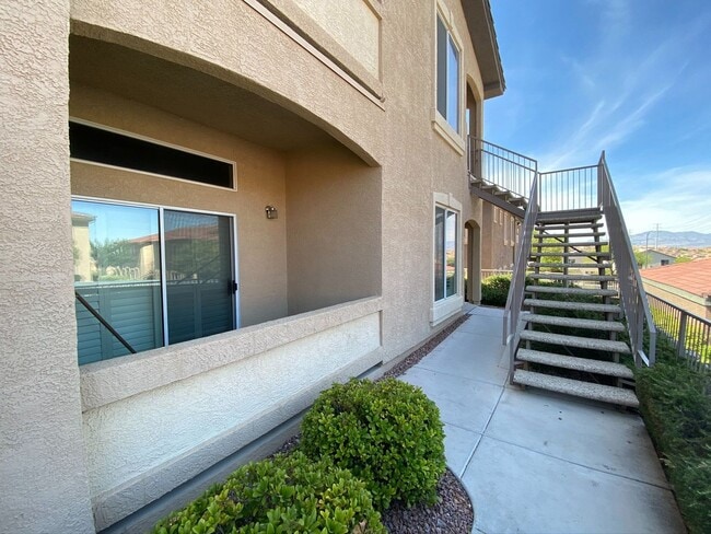 Photo - BEAUTIFUL CONDO IN A GATED COMMUNITY FEATU...