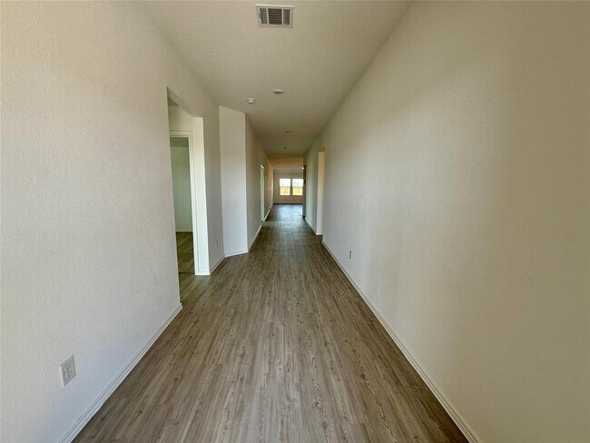 160 Sky Meadows Cir