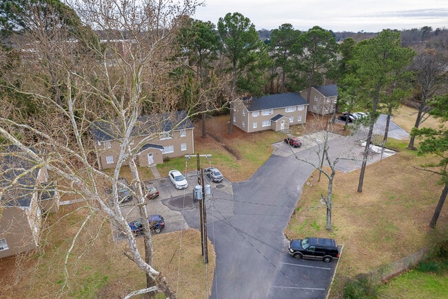 Primary Photo - Sunnybrook Apartments