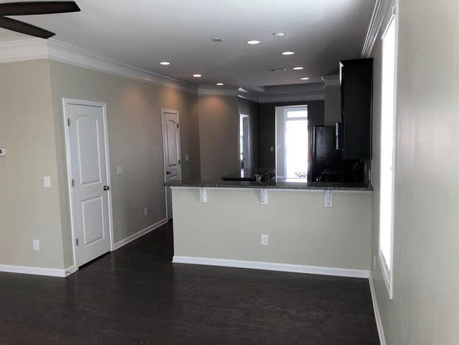 Photo - 237 E Waterlynn Rd