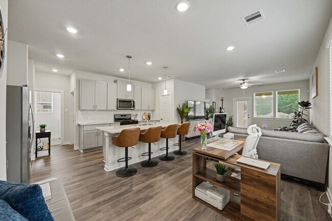 Photo - 1701 Cayden Oak Ln