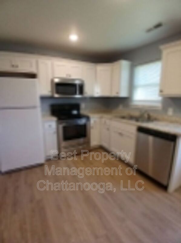 Photo - 3632 Dorris St