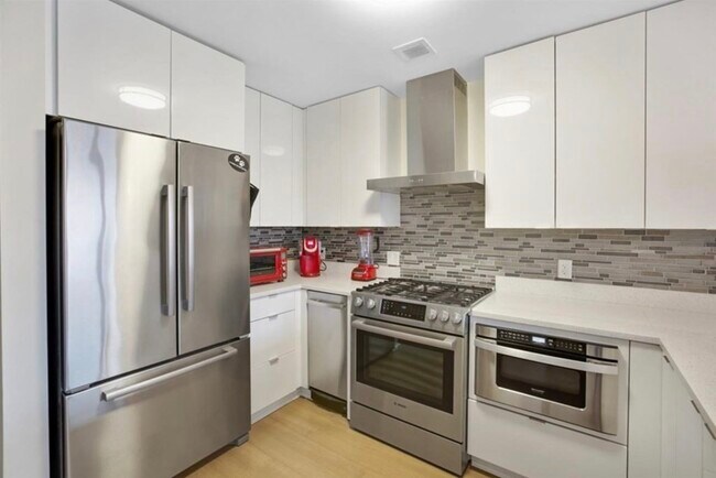 Photo - 155 Portland St Unit #902,