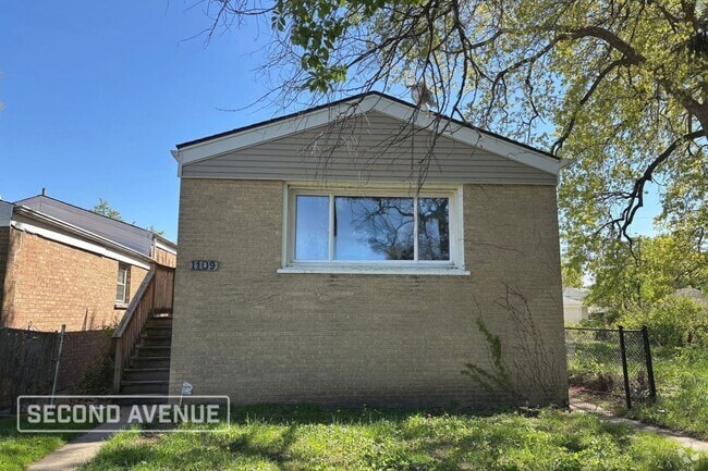 Building Photo - 1109 W 110th Pl Rental
