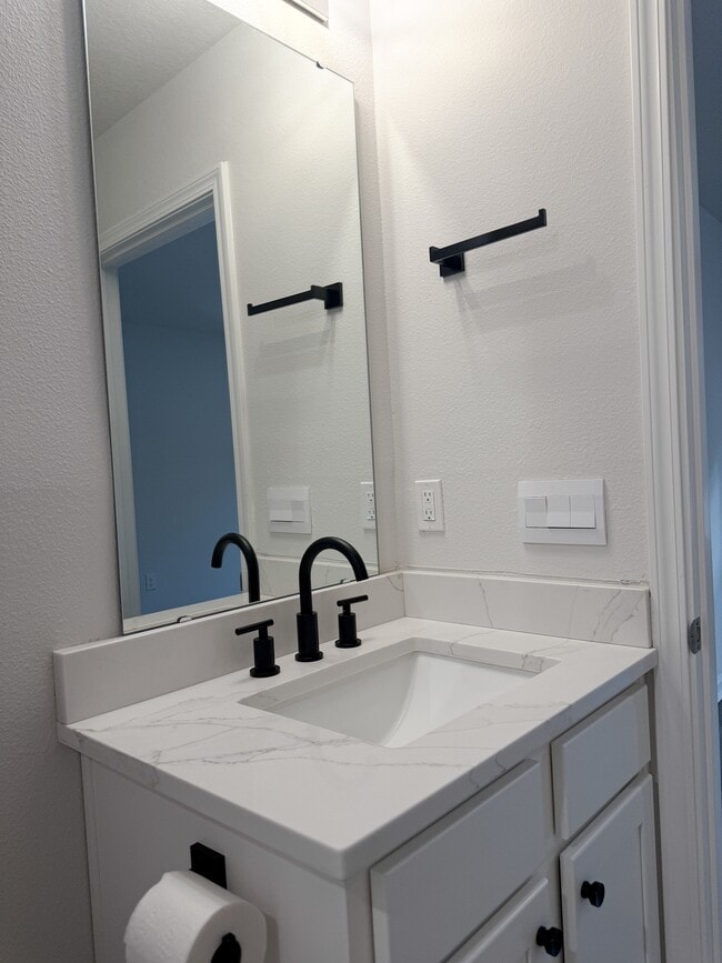 Photo - 6359 June Bug Dr