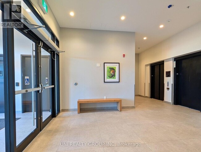 Photo - 1350 Hemlock Rd Unité 513