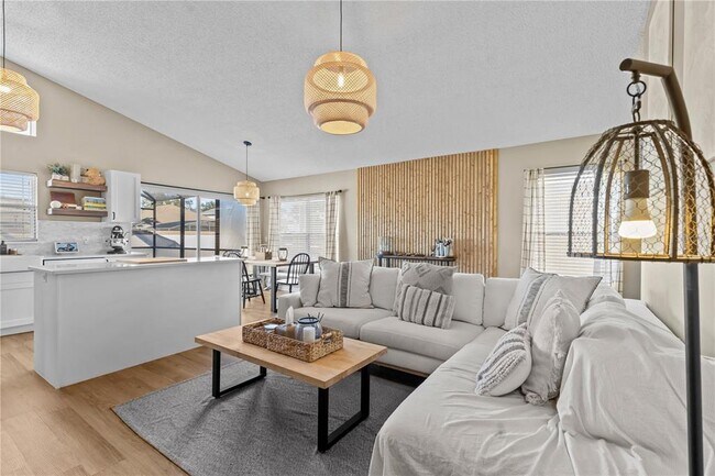 Photo - 2973 Kokomo Loop