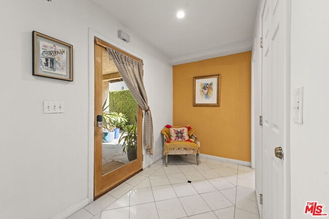 Photo - 1508 Harvard St