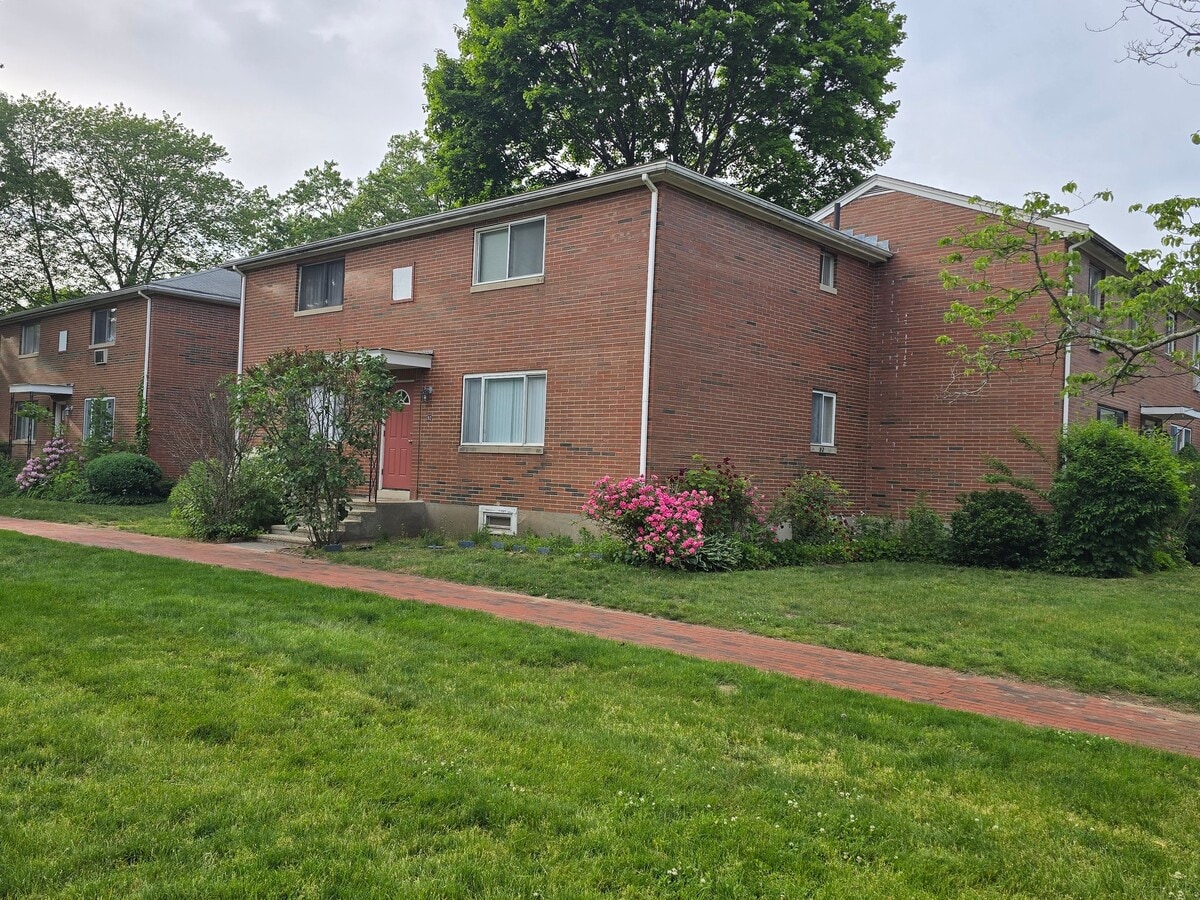 Photo - 92 Bishop Dr