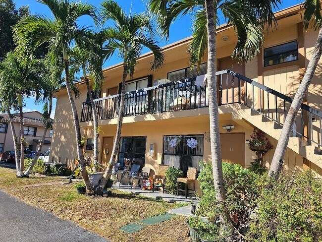 Building Photo - 2505 W 67th Pl Unit 22-27