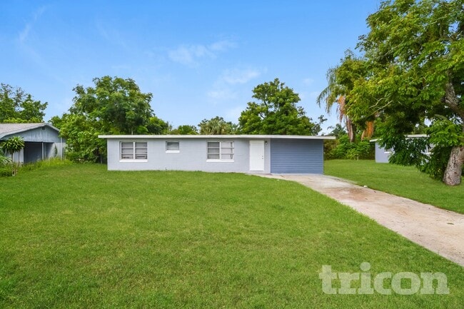 Building Photo - 2390 29th St NW